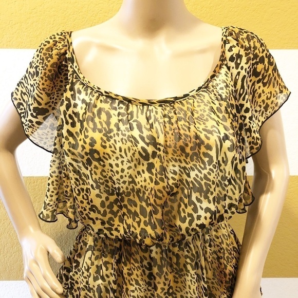 Velvet Torch animal print mini dress - Picture 2 of 9